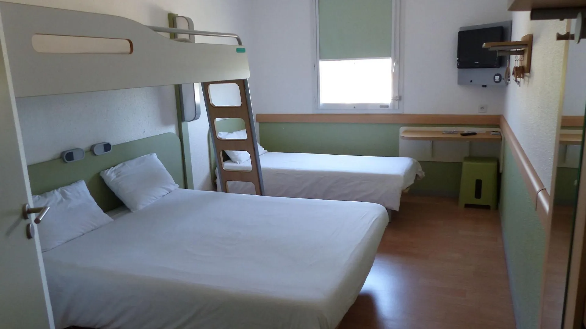 Ibis Budget Marseille Valentine 2*,